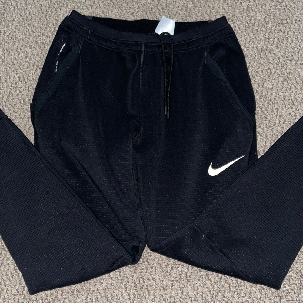 Nike pro breathable sweatpants